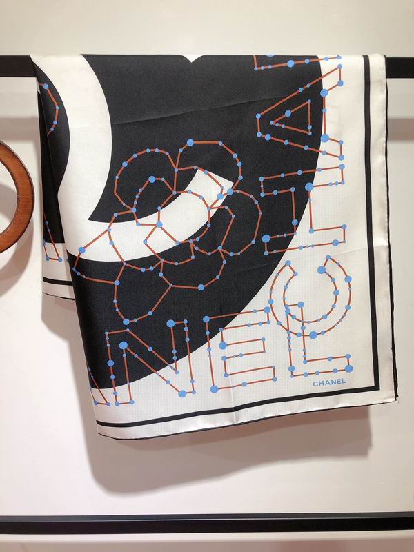 Chanel  silk scarf 90X90cm E10 (24)